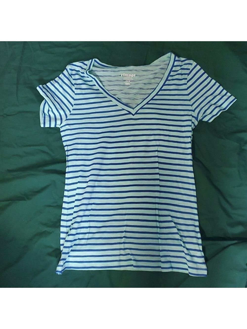 2 for $15 Ladies top size medium